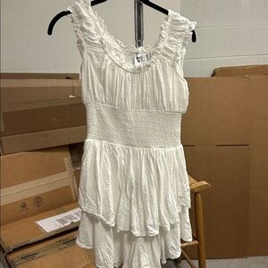 Princess Polly pleated ruffle detailed short dress white size 6